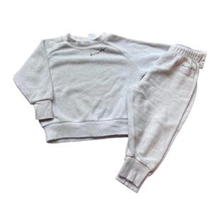 Bonds Kids White Sweatshirt and Joggers Set